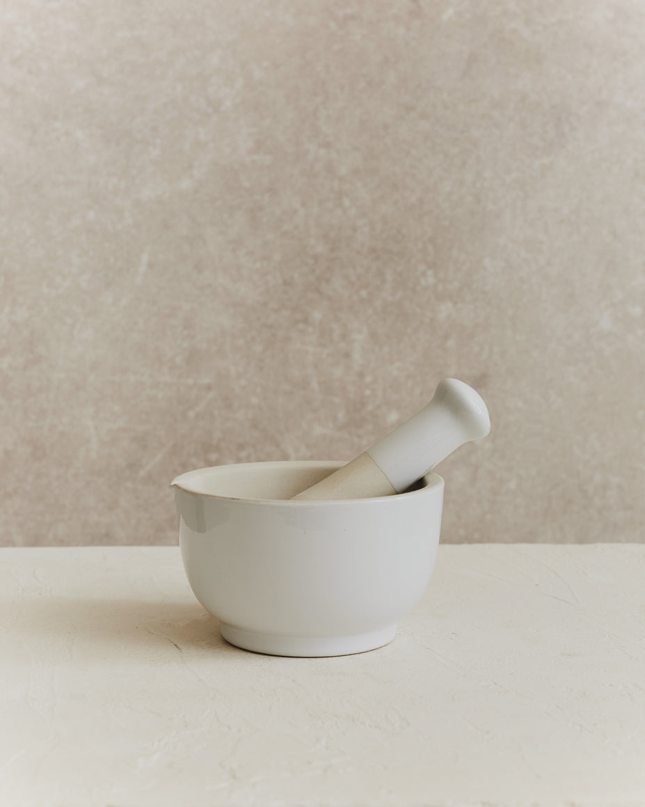 Larder Stoneware Pestle and Mortar | Large