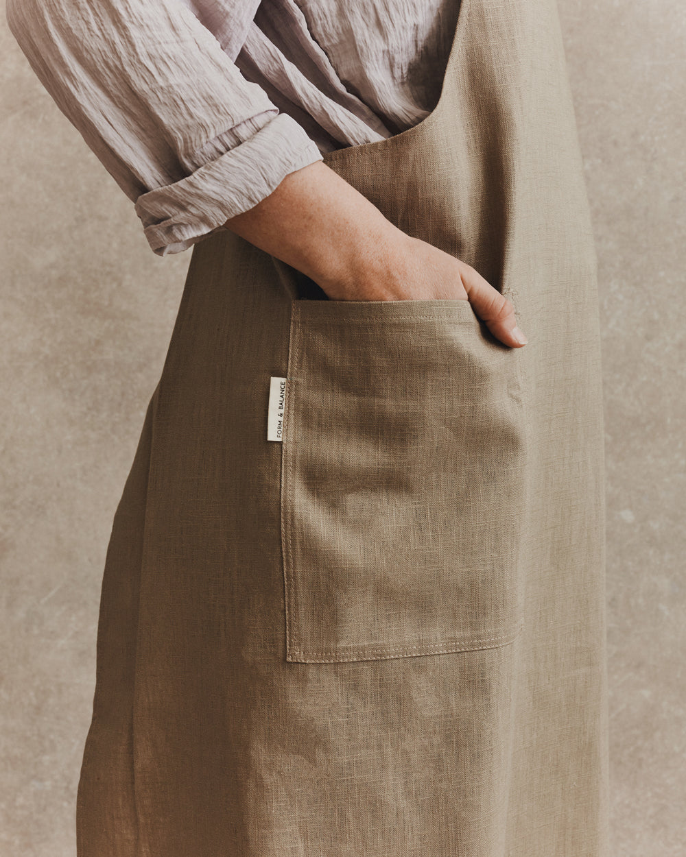 Linen Crossover Apron 001 | Stone