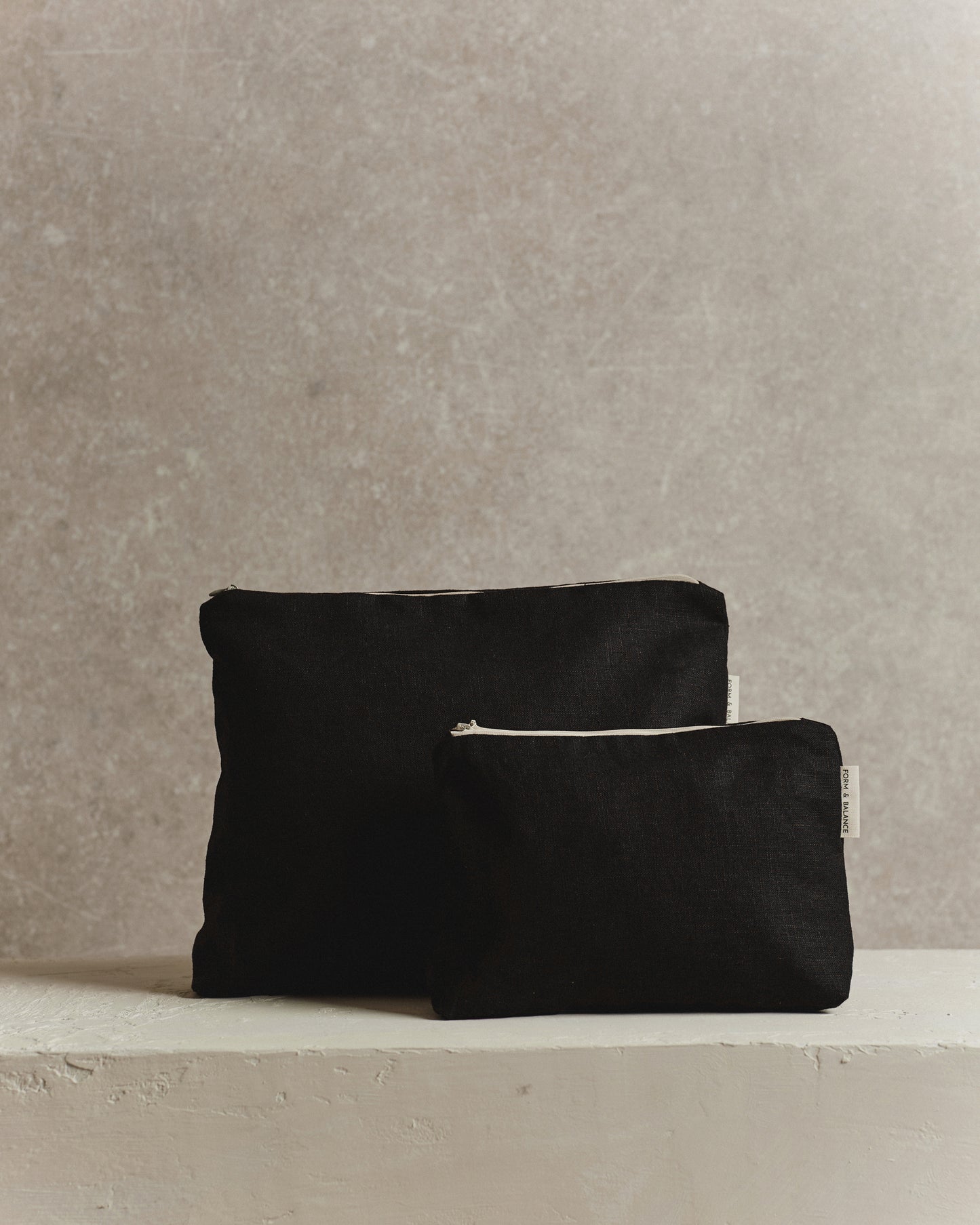 Large Pouch 001 | Black