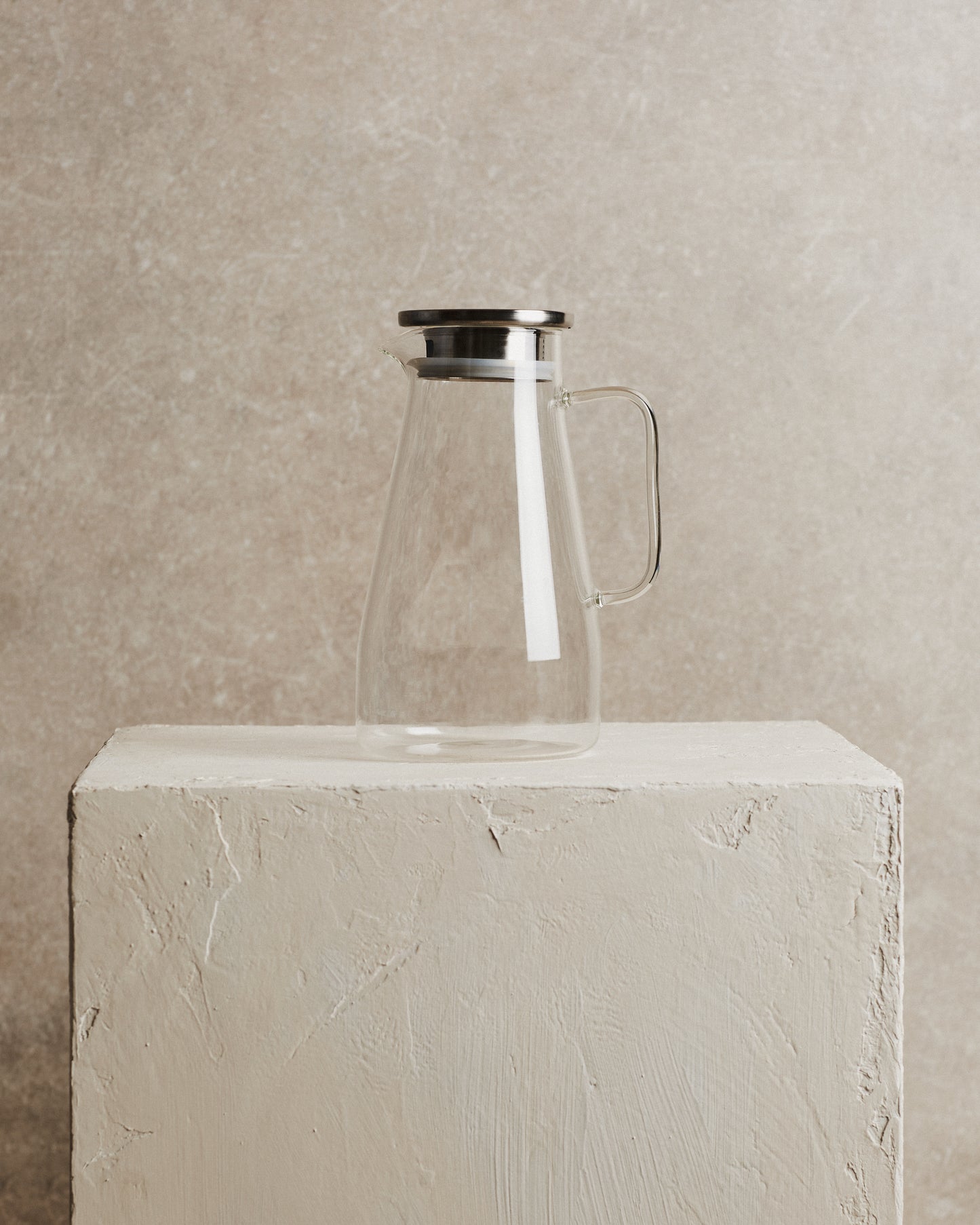 Scout 1800ml Glass Jug