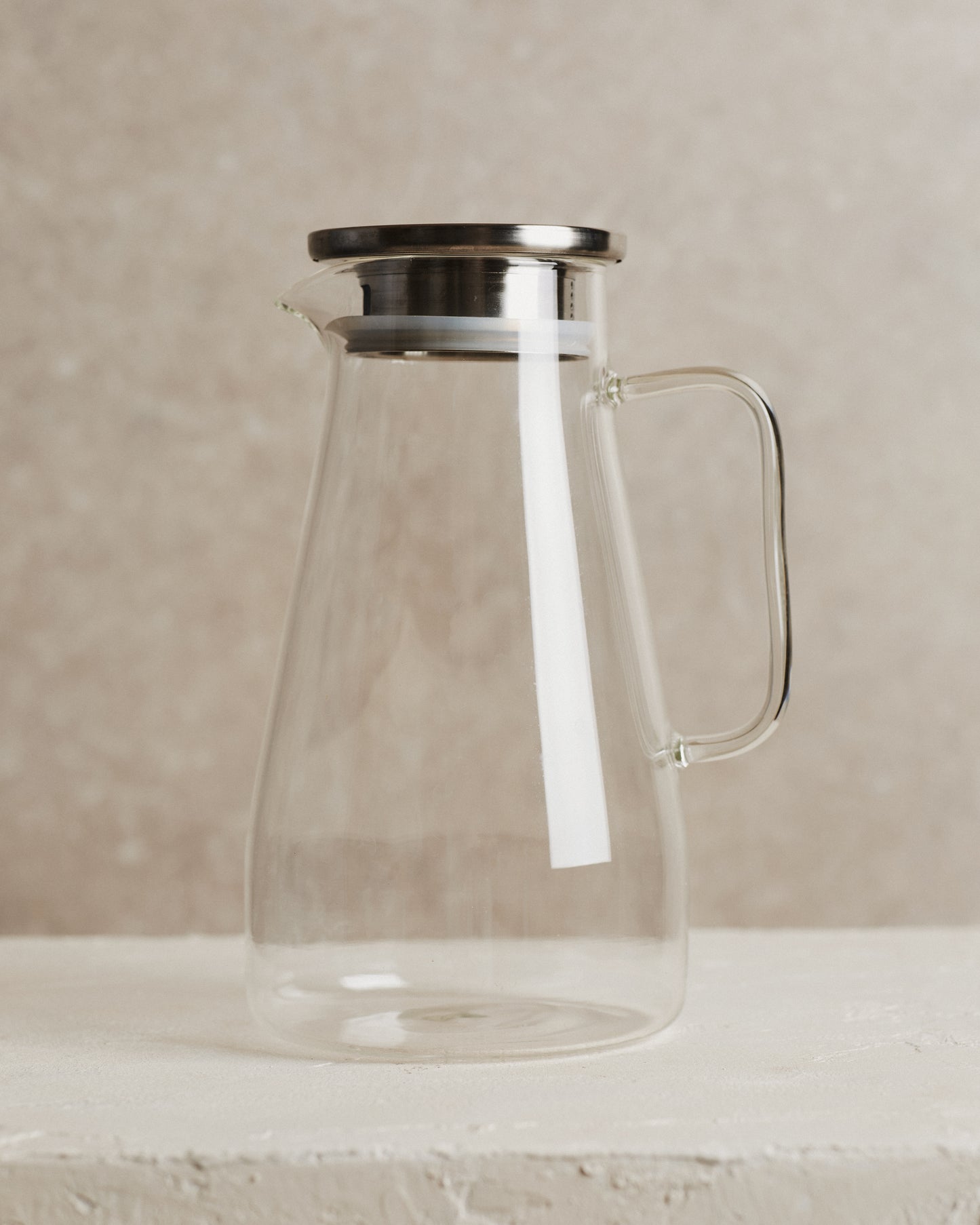 Scout 1800ml Glass Jug