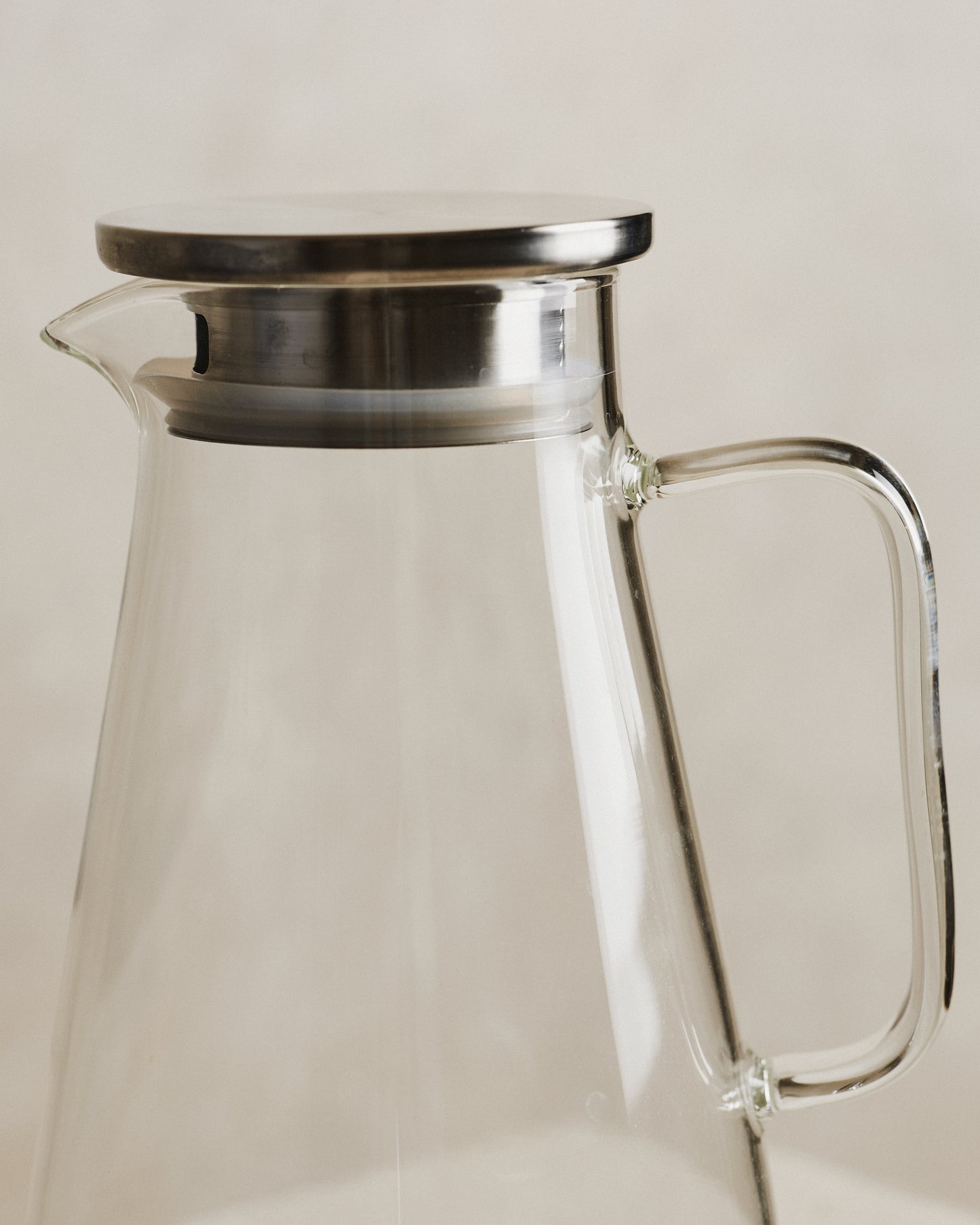 Scout 1800ml Glass Jug