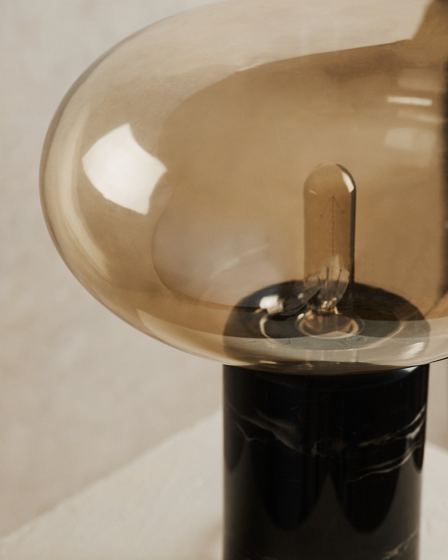 Rein Black Marble Table Lamp