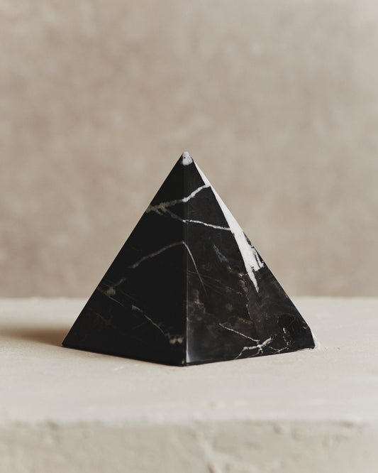 Noble Marble Pyramid Decorative Pyramid in Black