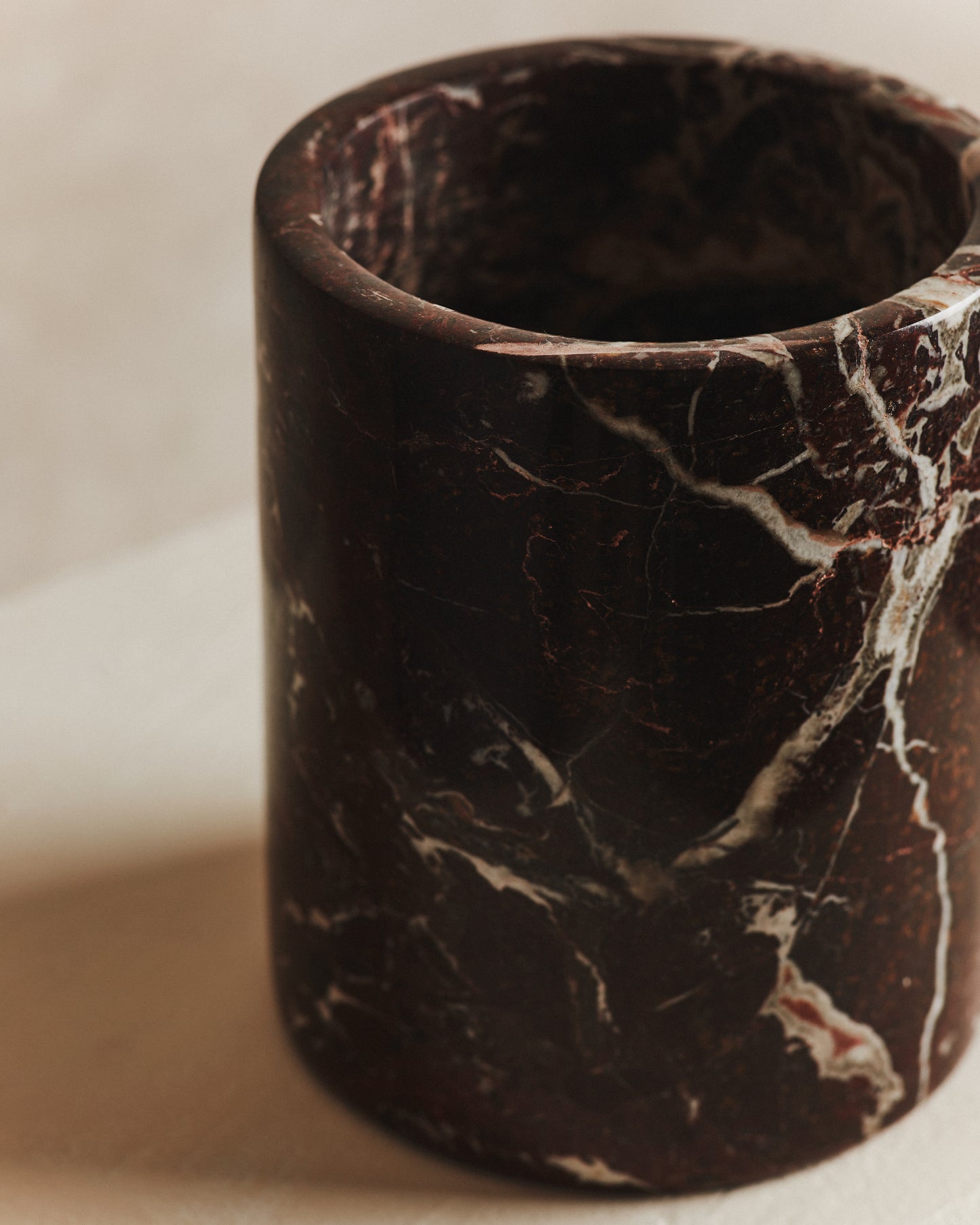 Noble Veined Marble Wine Cooler in Wine