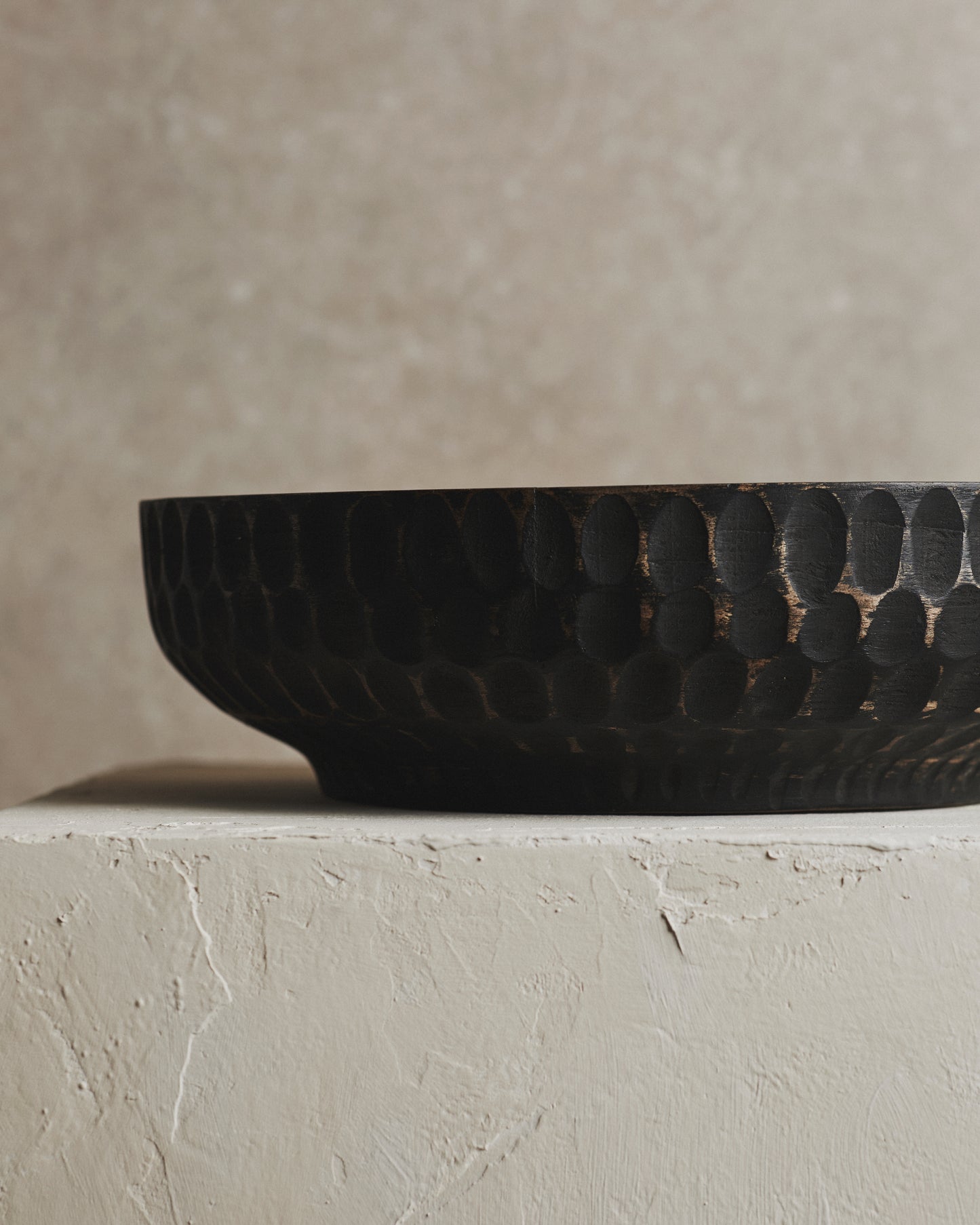 Oryn Medium Black Finish Bowl