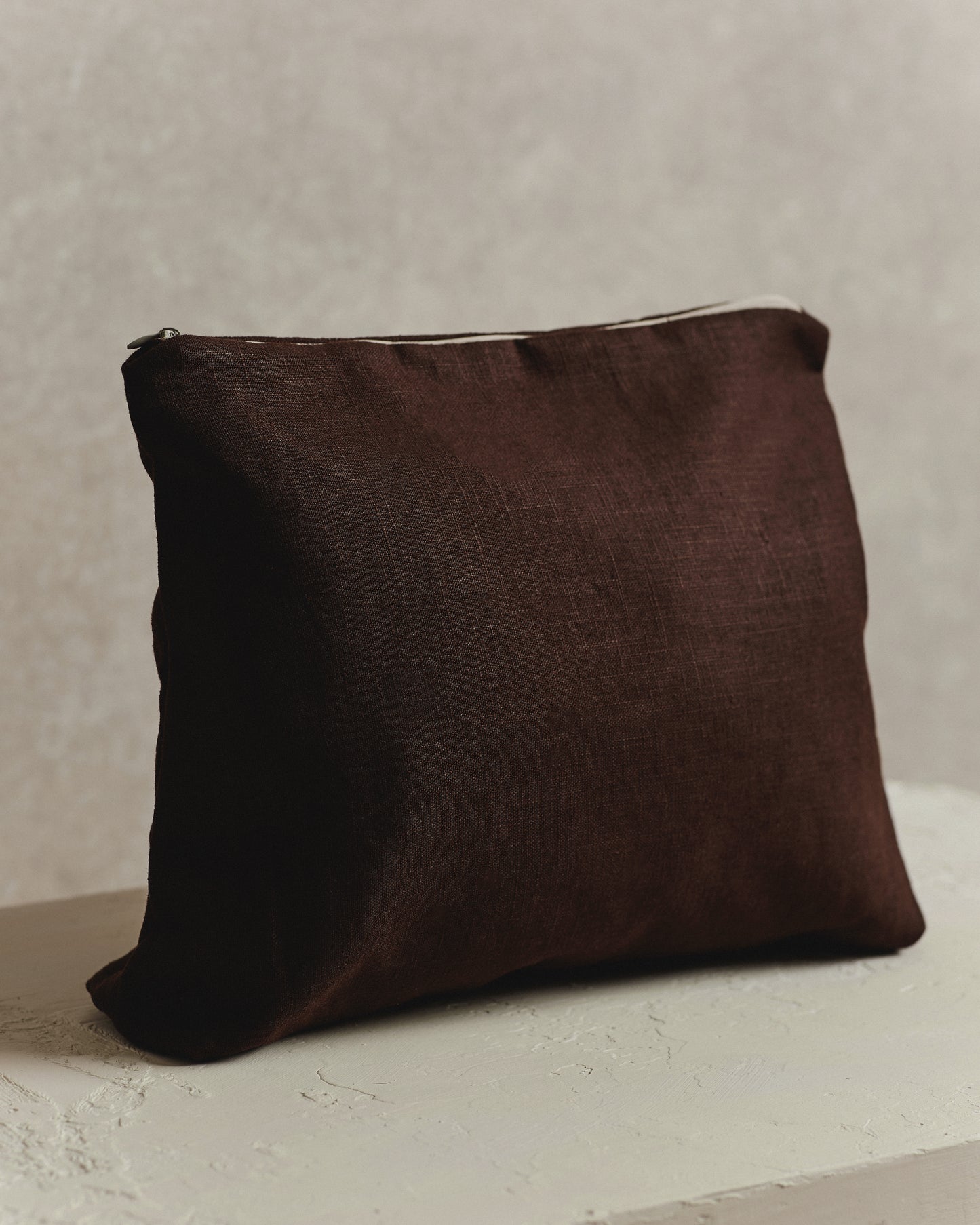 Large Pouch 001 | Espresso