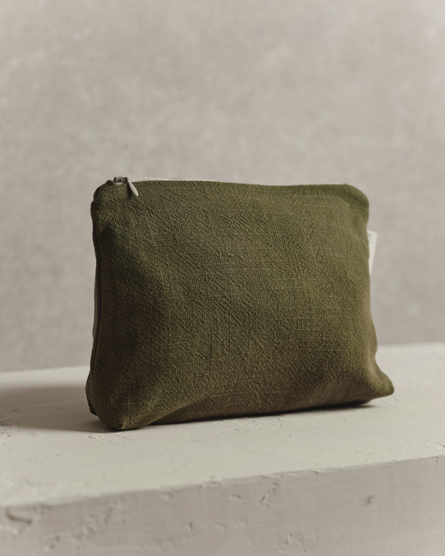 Medium Pouch 001 | Moss Green