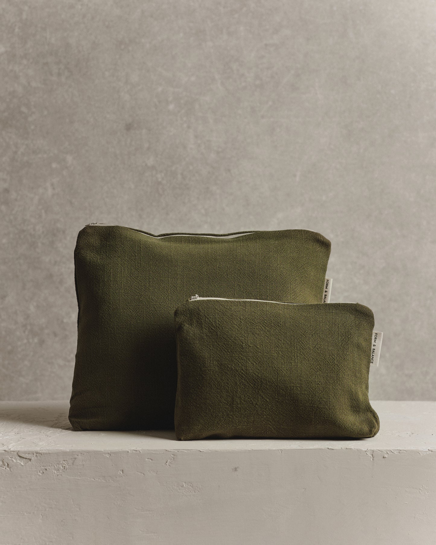 Large Pouch 001 | Moss Green