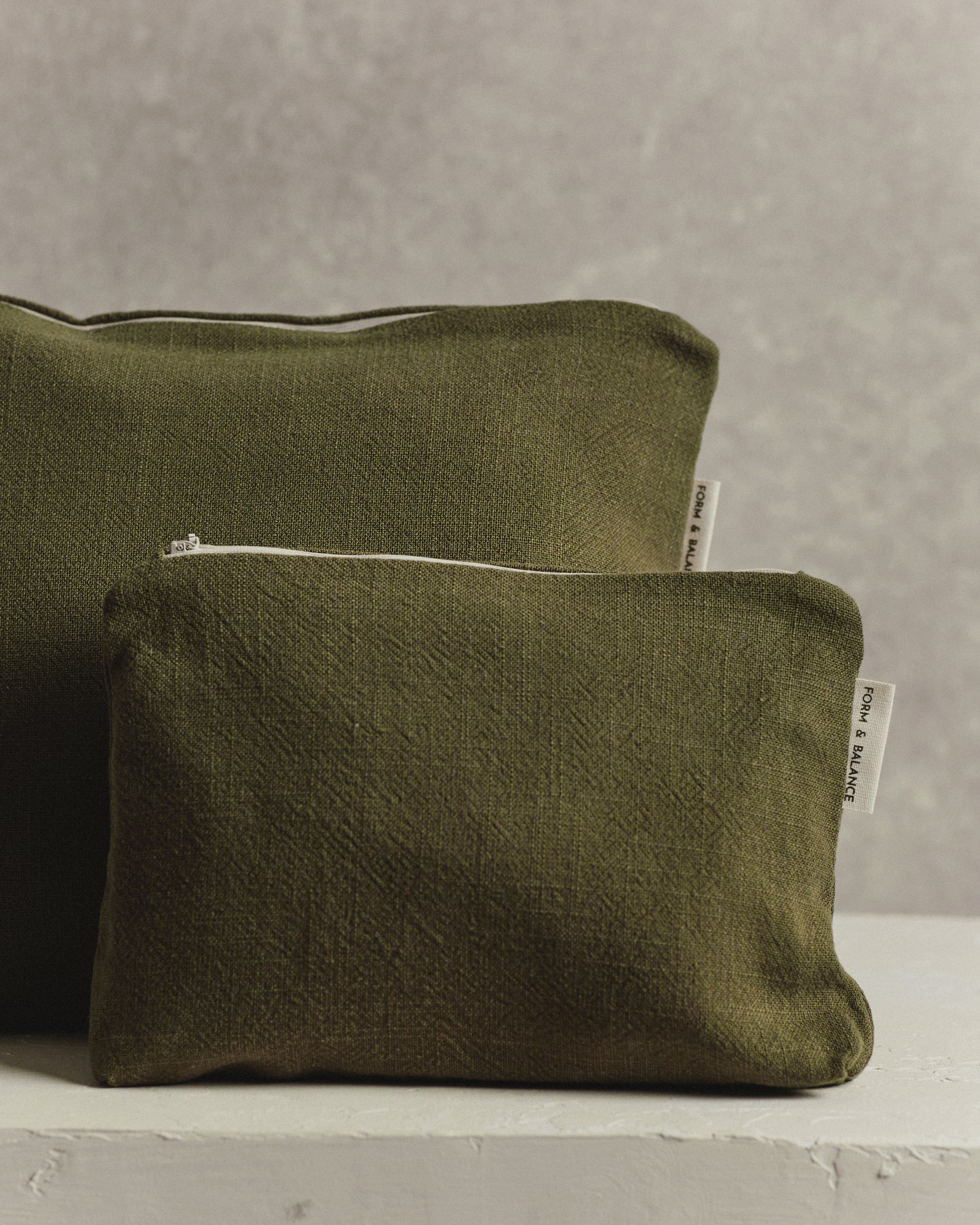 Medium Pouch 001 | Moss Green