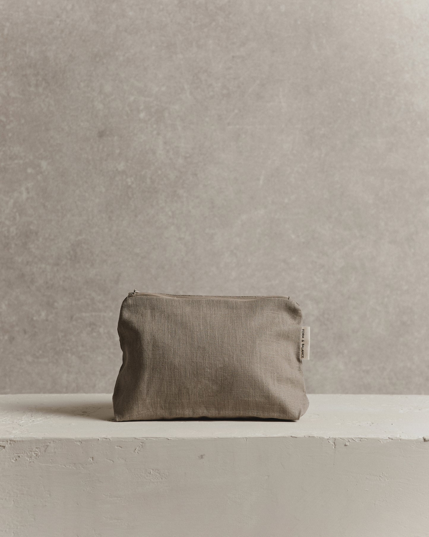 Medium Pouch 001 | Stone