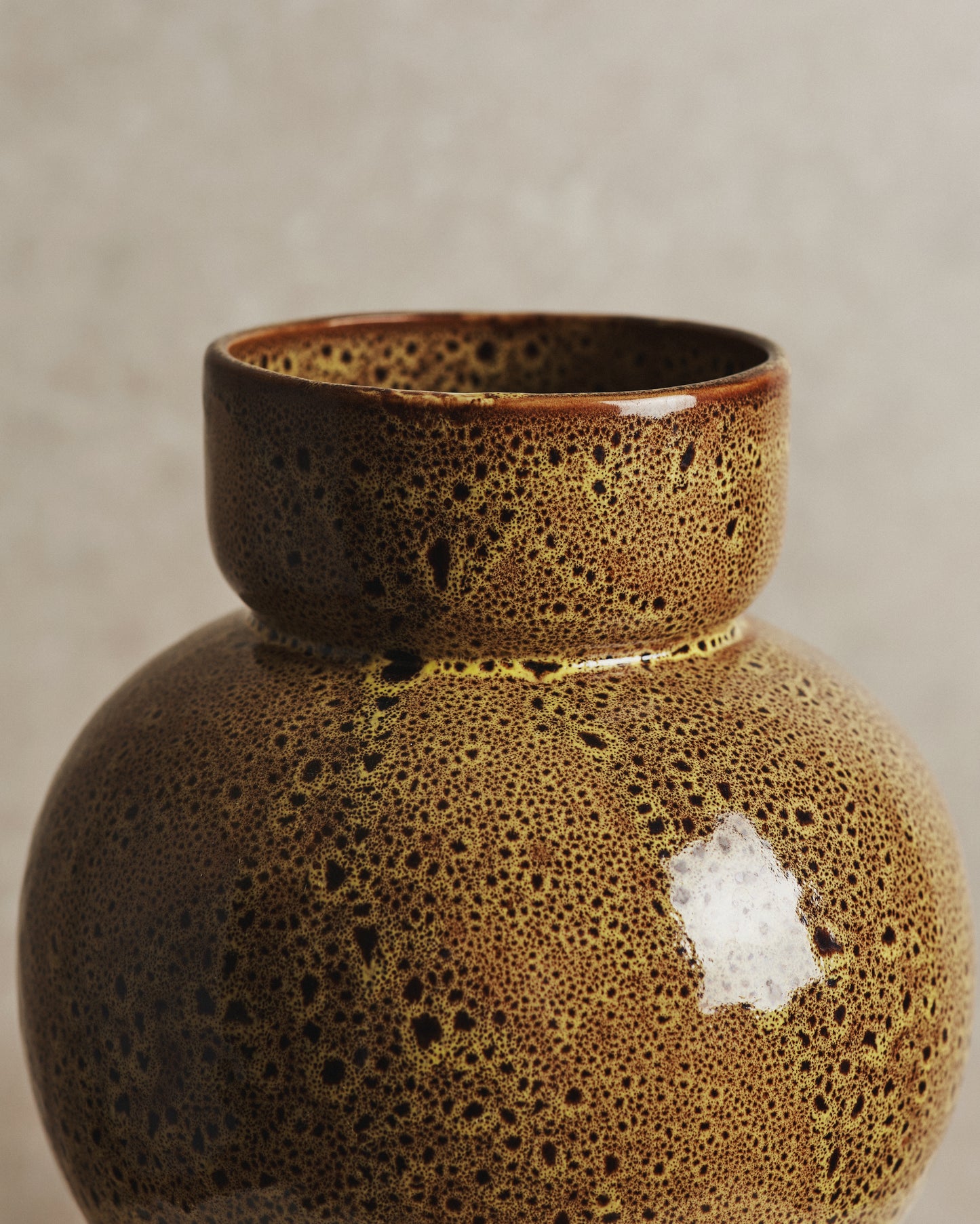 Large Sorn Curve Vase