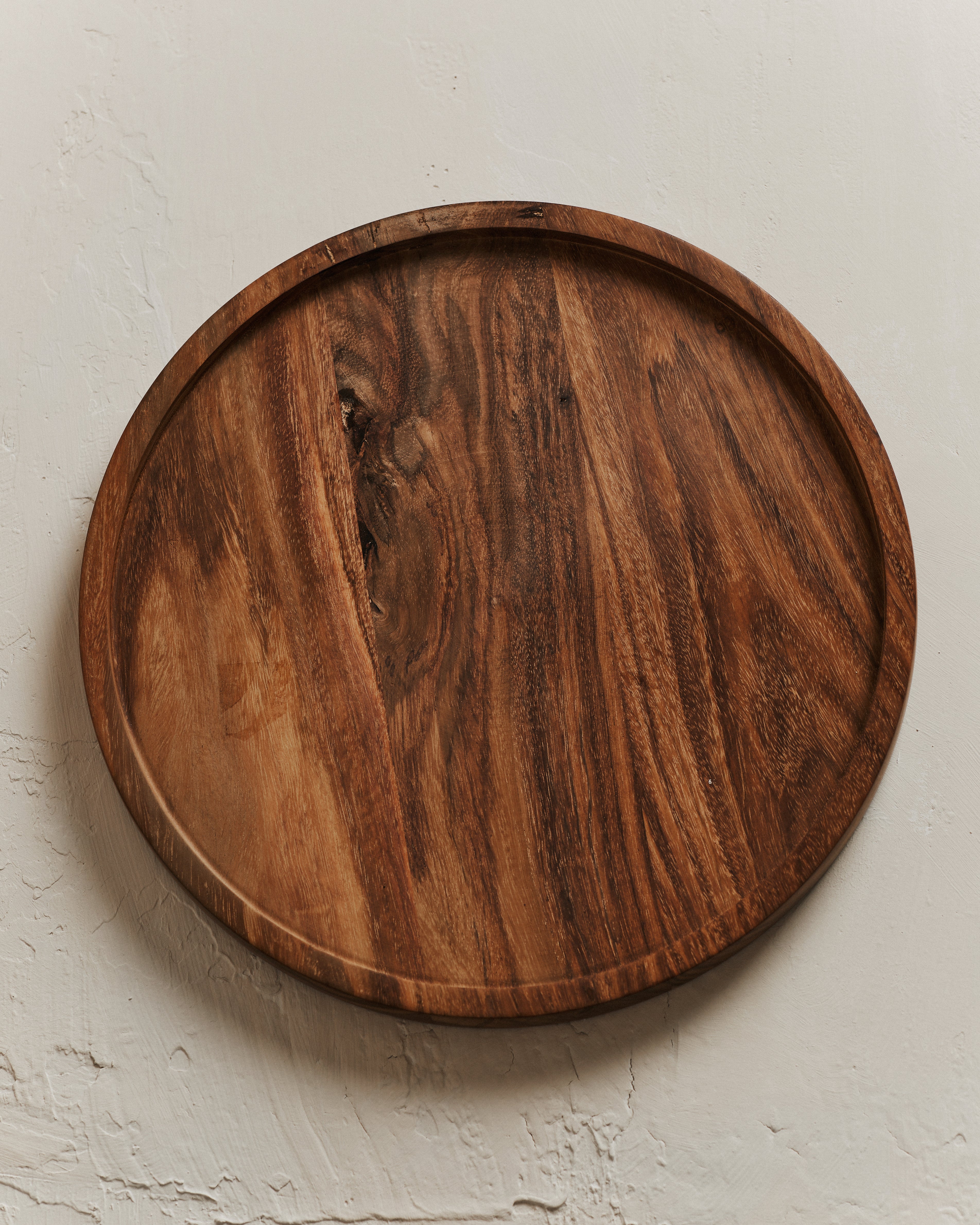 Round serving tray sale wood