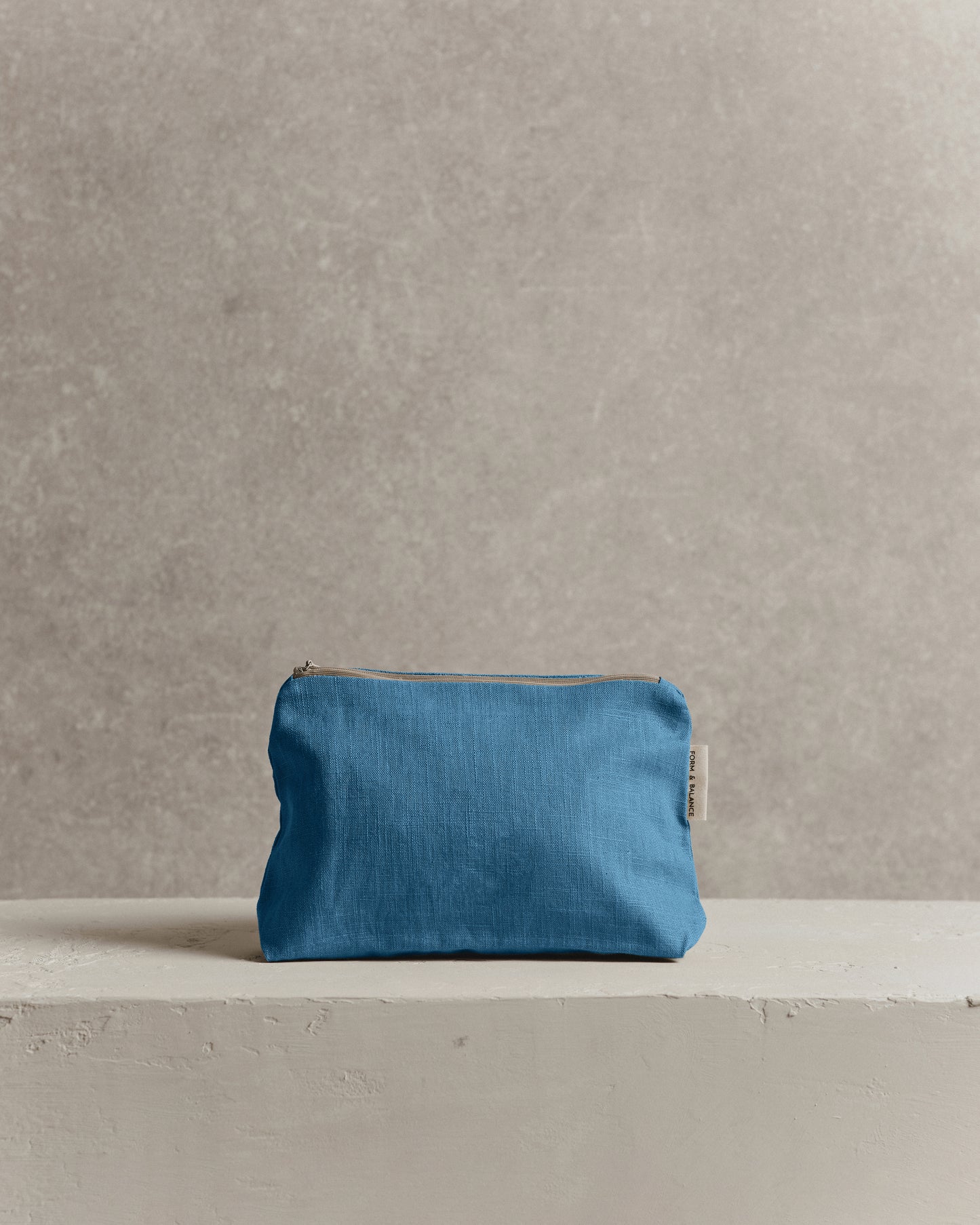 Medium Pouch 001 | Blue